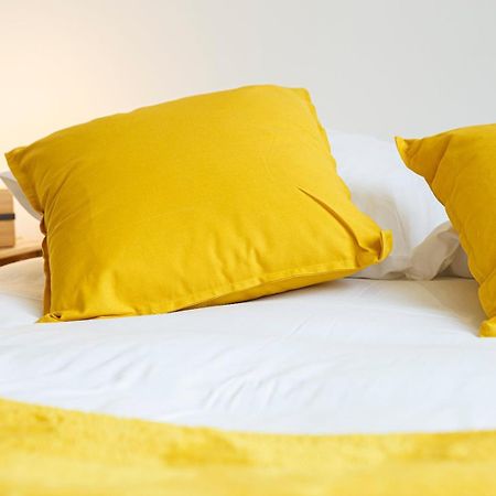 Апартаменты Le Yellow, Studio Renove, Tout Confort, Jardin Сен-Жак-де-ла-Ланд Экстерьер фото